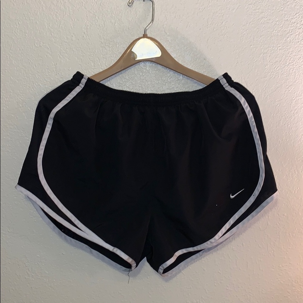 NWOT Nike running shorts